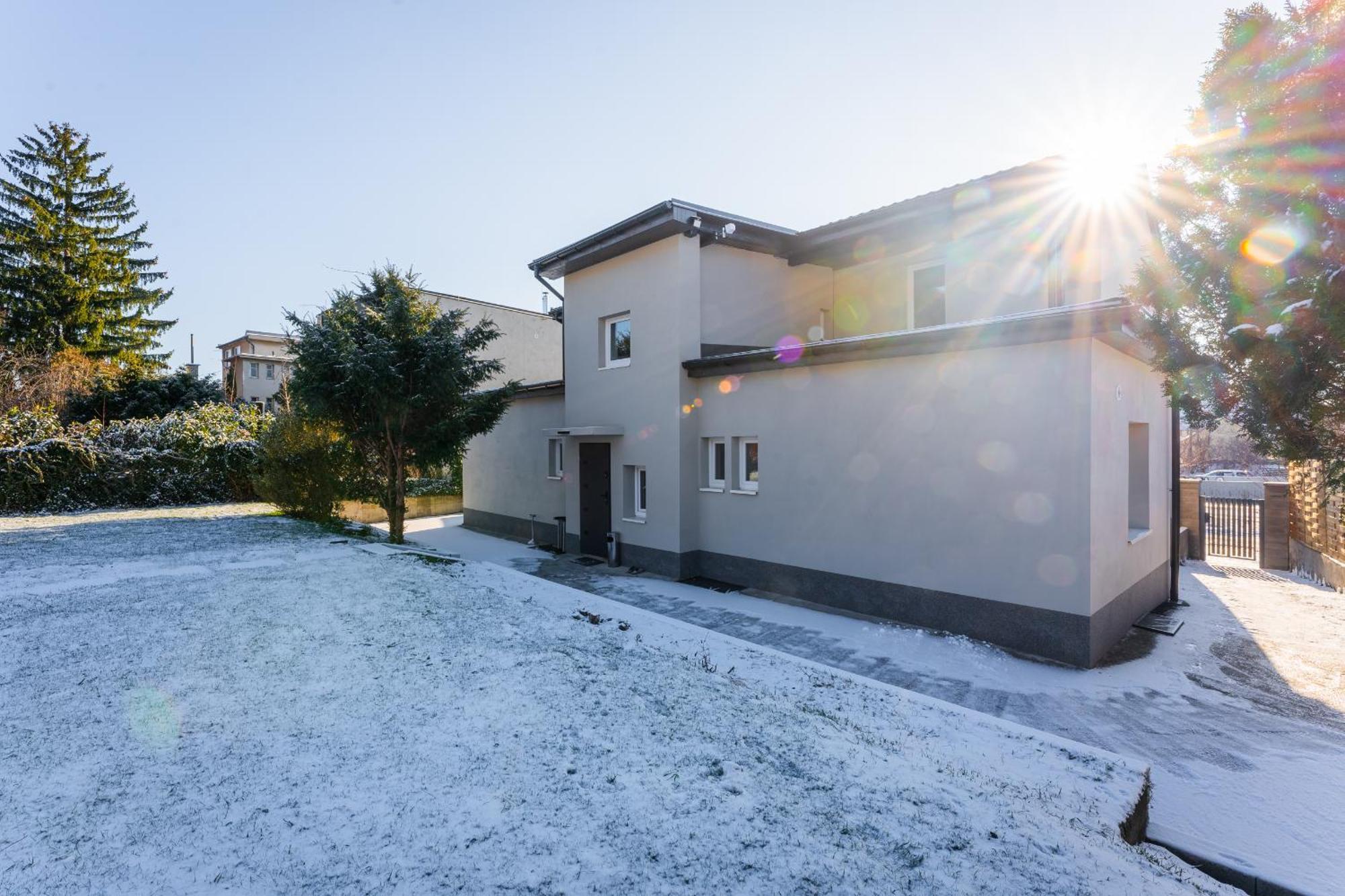 Apartmany Modrany Praga Zewnętrze zdjęcie